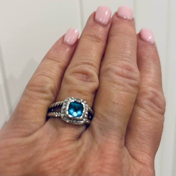 David Yurman Silver Ring with Deep Blue Stone - Picture 4 of 5